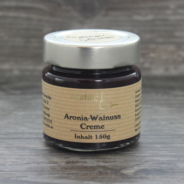 Aronia-Walnuss Creme